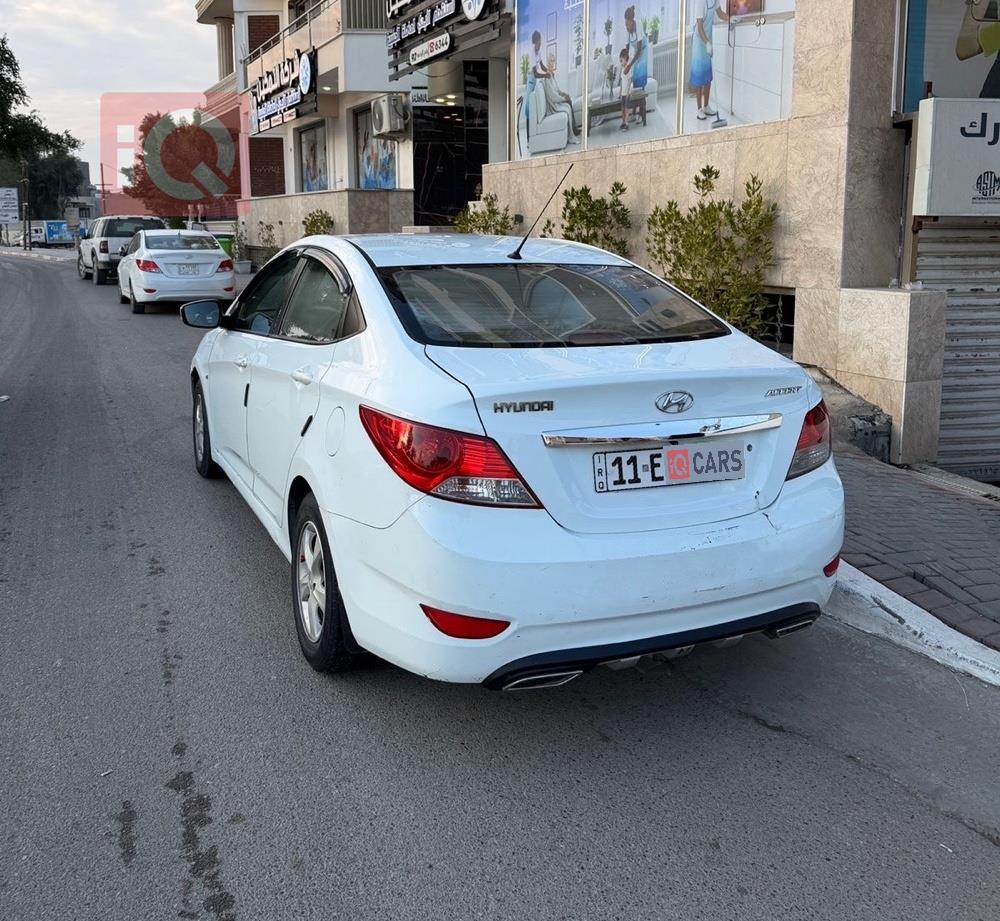 هیۆندای ئەکسنت